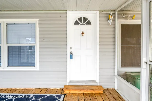 $1,950 | 1612 Cocoa Bay Boulevard, Cocoa, FL 32926