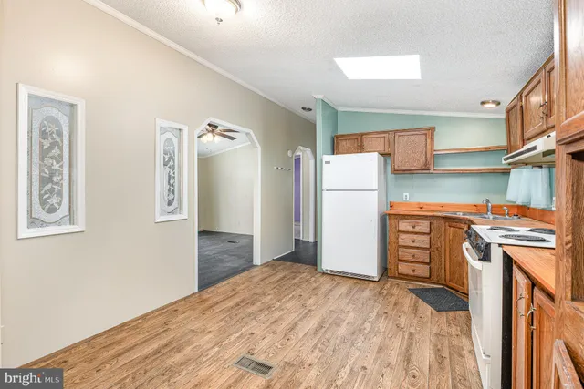 $80,700 | 18 Crystal Drive, Manheim, PA 17545