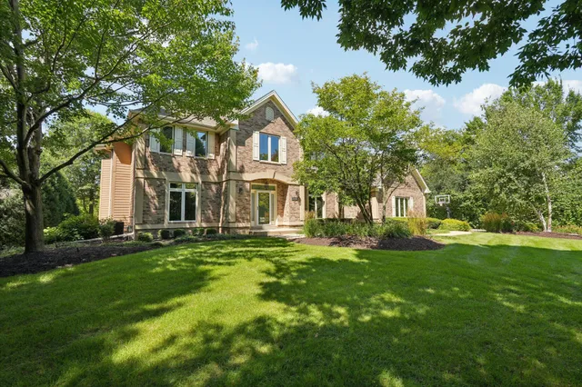 $900,000 | 5408 Oldfield Drive, Caledonia, WI 53108