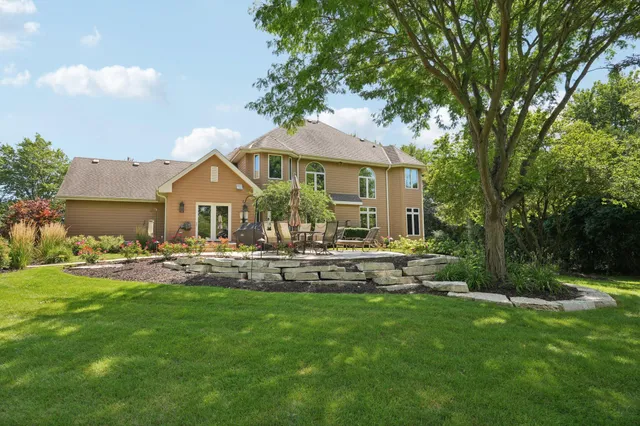 $900,000 | 5408 Oldfield Drive, Caledonia, WI 53108