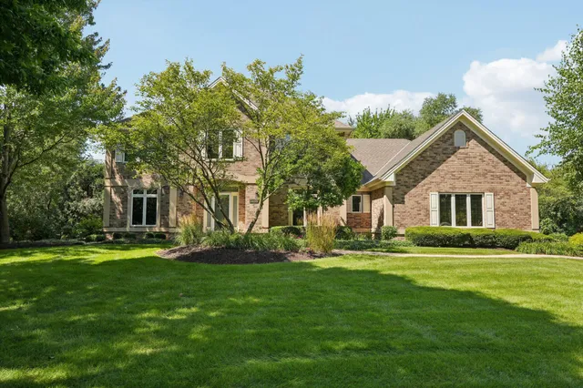 $900,000 | 5408 Oldfield Drive, Caledonia, WI 53108