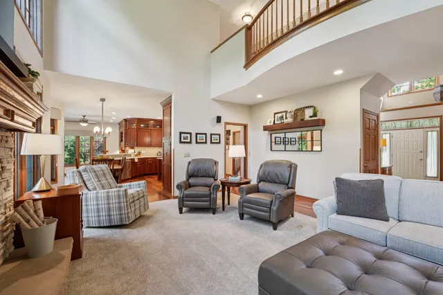 $900,000 | 5408 Oldfield Drive, Caledonia, WI 53108