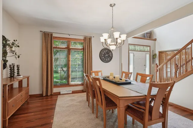 $900,000 | 5408 Oldfield Drive, Caledonia, WI 53108