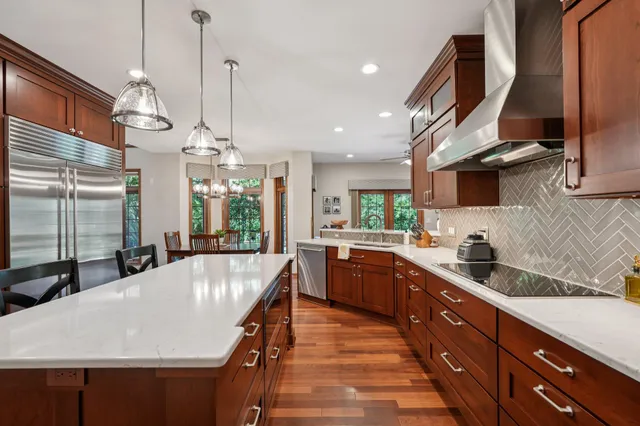 $900,000 | 5408 Oldfield Drive, Caledonia, WI 53108