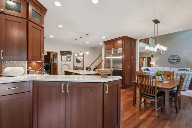 $900,000 | 5408 Oldfield Drive, Caledonia, WI 53108