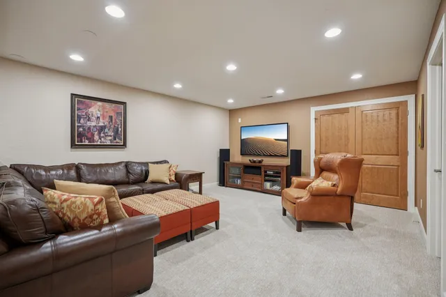 $900,000 | 5408 Oldfield Drive, Caledonia, WI 53108