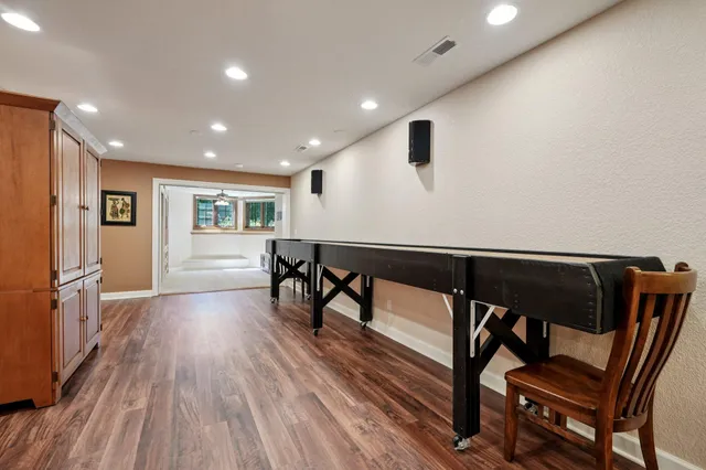 $900,000 | 5408 Oldfield Drive, Caledonia, WI 53108