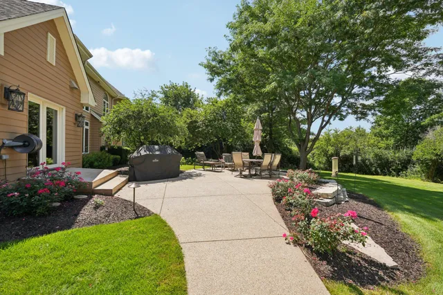 $900,000 | 5408 Oldfield Drive, Caledonia, WI 53108