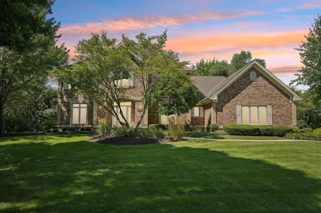 $900,000 | 5408 Oldfield Drive, Caledonia, WI 53108