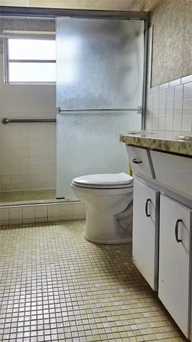 a bathroom with a toilet