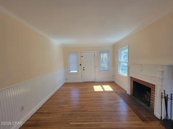 $1,950 | 131 Allen Avenue, Panama City, FL 32401