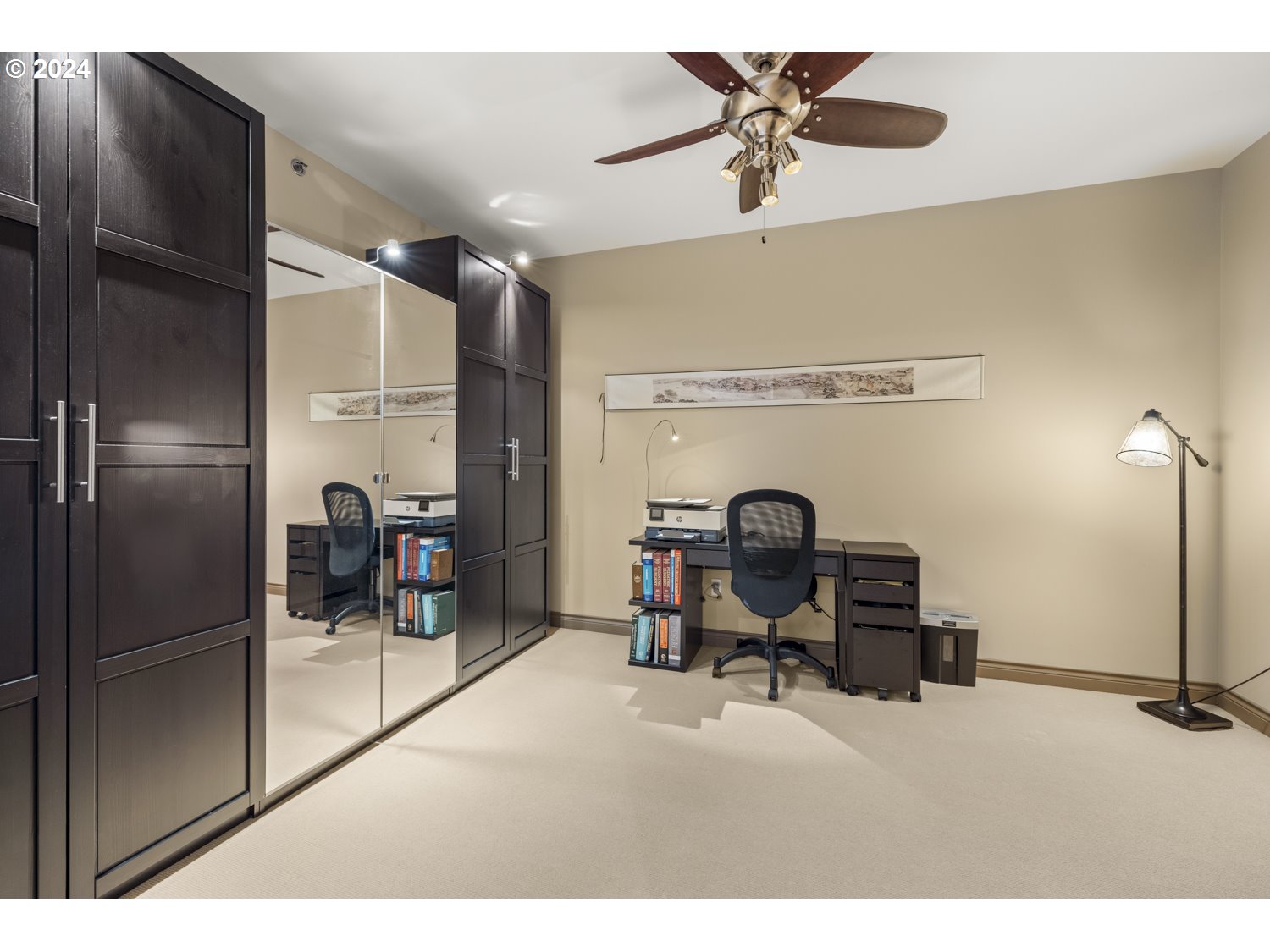 2454 Northwest Westover Road, Unit 405 Portland, OR 97210 - Photo 30 of 37 a view of a workspace