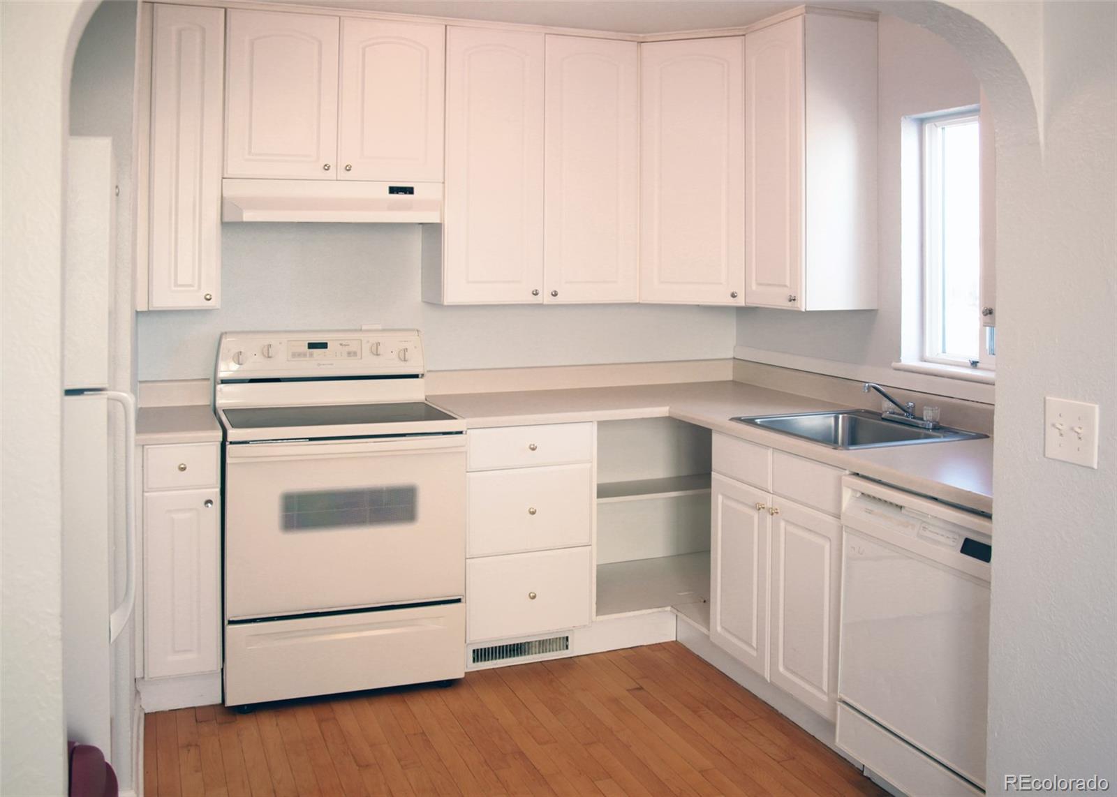143 Raleigh Street Denver, CO 80219 - Photo 8 of 18 Gallery Image 8