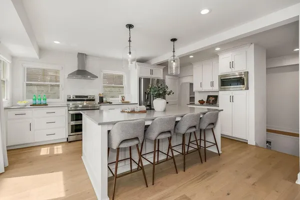 $775,000 | 4536 Mercier Street, Kansas City, MO 64111