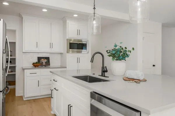 $775,000 | 4536 Mercier Street, Kansas City, MO 64111