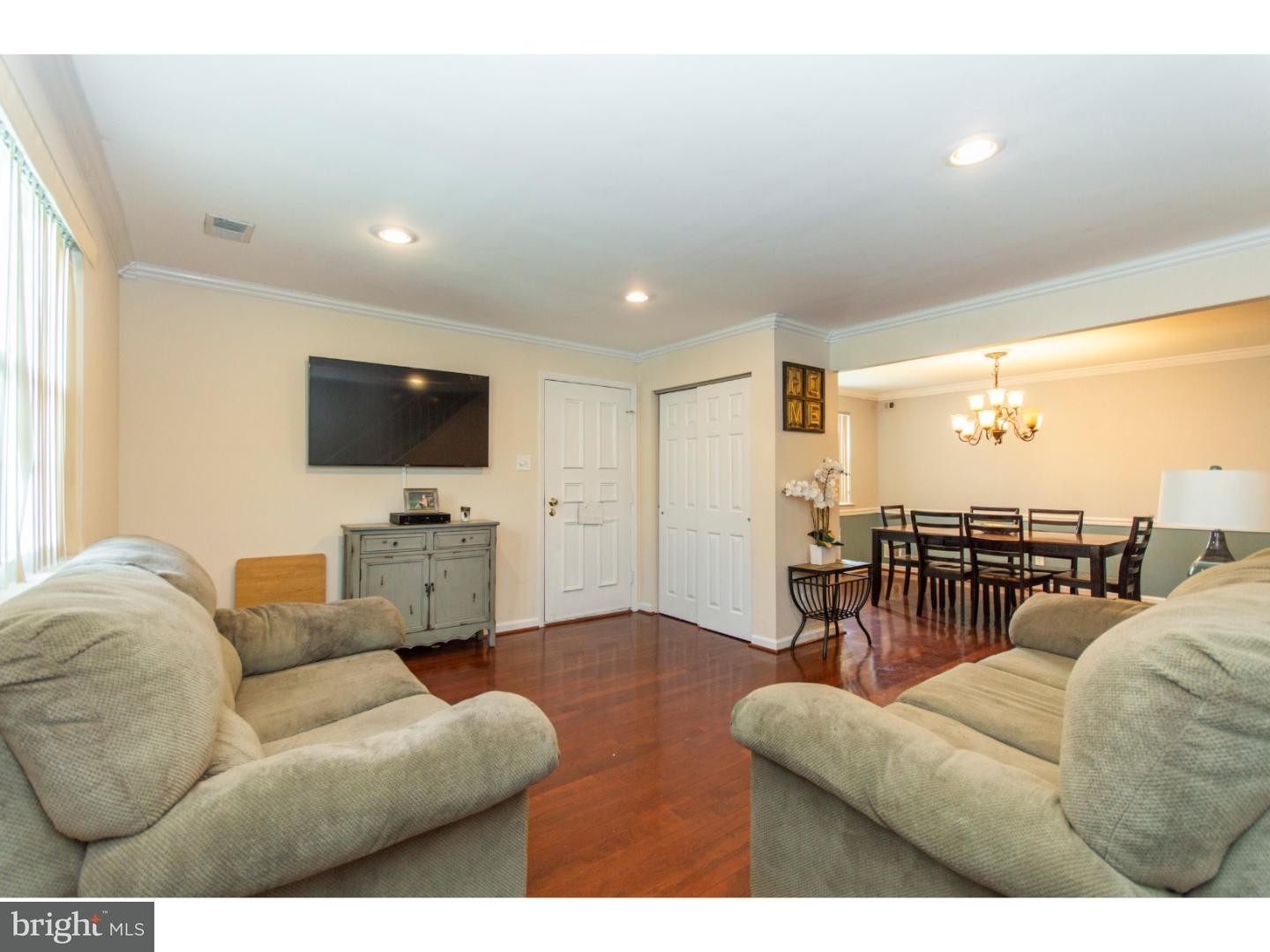 5116 Bay Road Bensalem, PA 19020 - Photo 2 of 25 Living Room