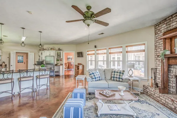 $759,000 | 1215 Beaver Creek Road, Mason, TN 38049