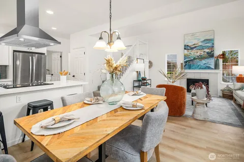 $1,095,000 | 20011 131st Place Northeast, Woodinville, WA 98072