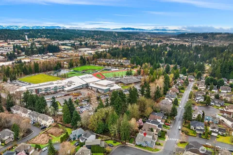 $1,095,000 | 20011 131st Place Northeast, Woodinville, WA 98072