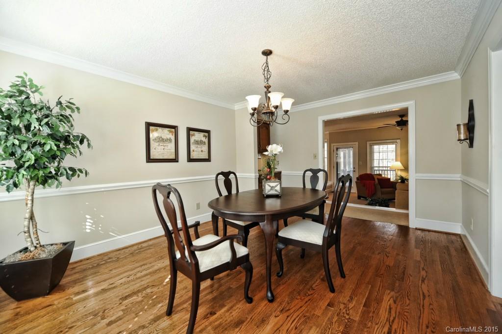 7106 Forest Ridge Road Matthews, NC 28104 - Photo 4 of 23 Gallery Image 4