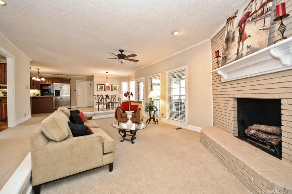 7106 Forest Ridge Road Matthews, NC 28104 - Photo 6 of 23 Gallery Image 6