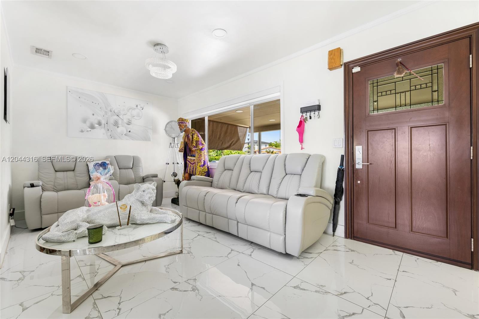 8330 Southwest 25th Street Miami, FL 33155 - Photo 10 of 28