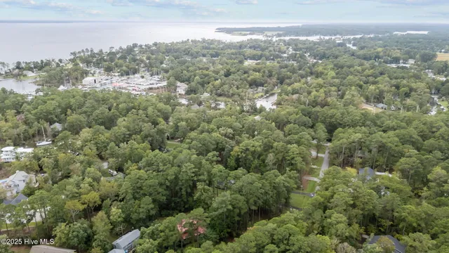 $39,900 | 1408 Seafarer Drive, Oriental, NC 28571