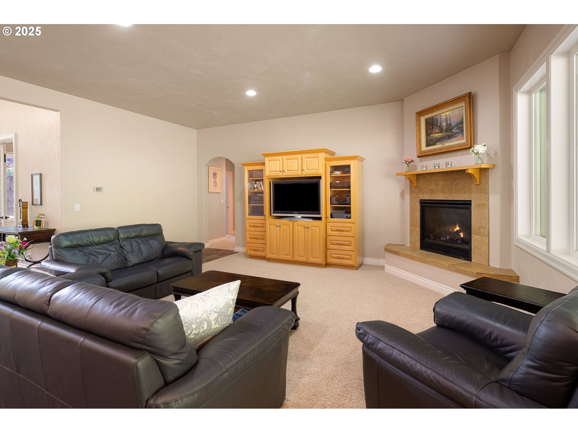 28163 Skyridge Drive Eugene, OR 97405 - Photo 15 of 48