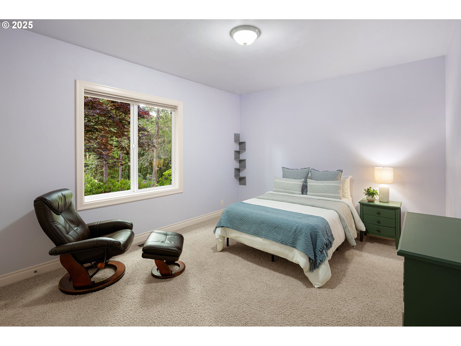 28163 Skyridge Drive Eugene, OR 97405 - Photo 37 of 48