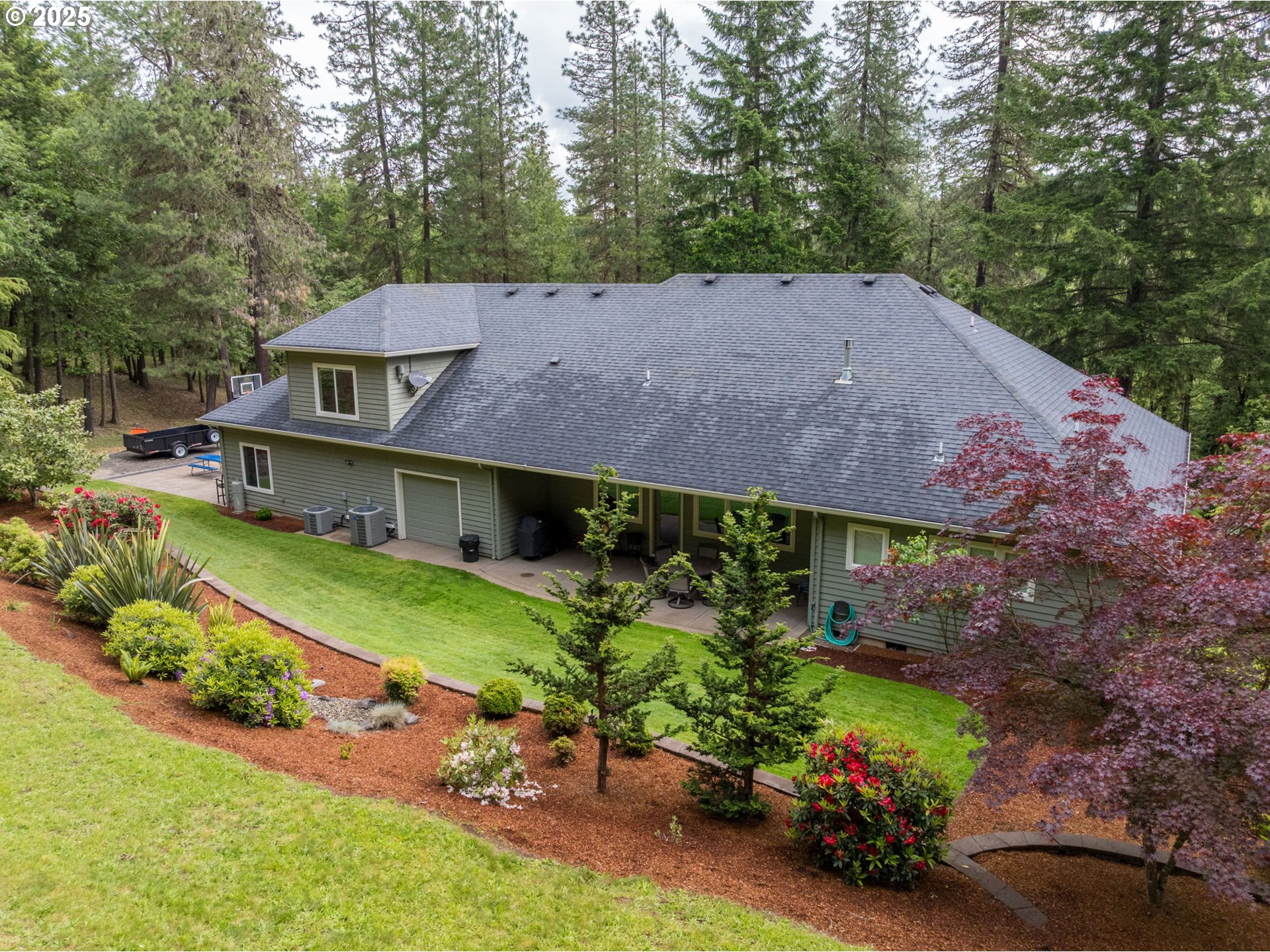 28163 Skyridge Drive Eugene, OR 97405 - Photo 46 of 48