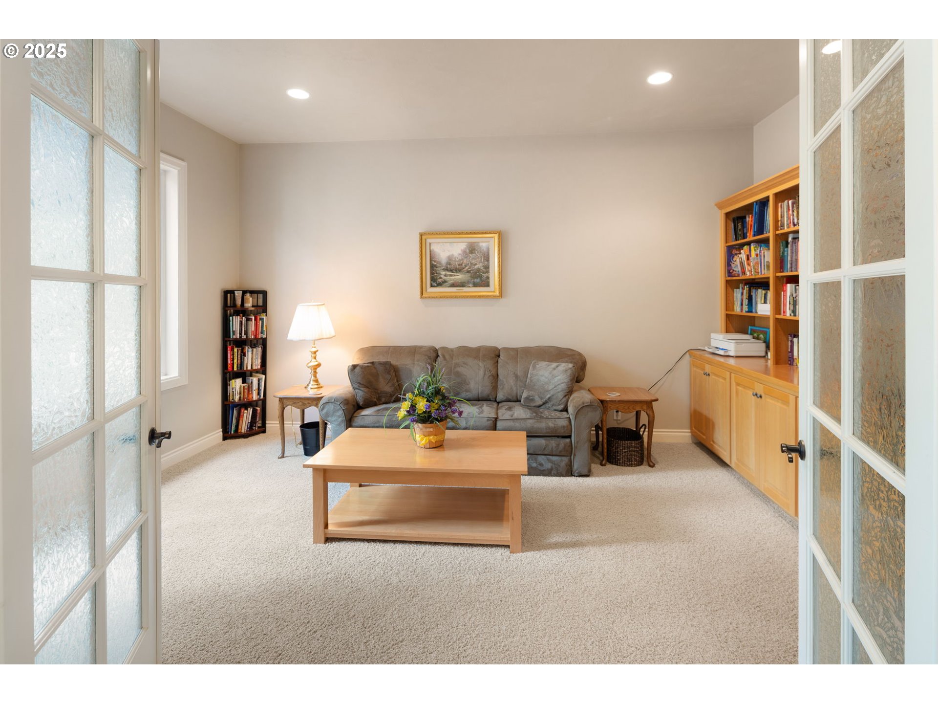 28163 Skyridge Drive Eugene, OR 97405 - Photo 9 of 48