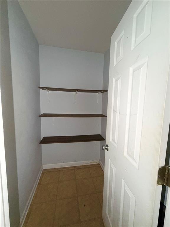 620 Superior Way Fairburn, GA 30213 - Photo 6 of 28