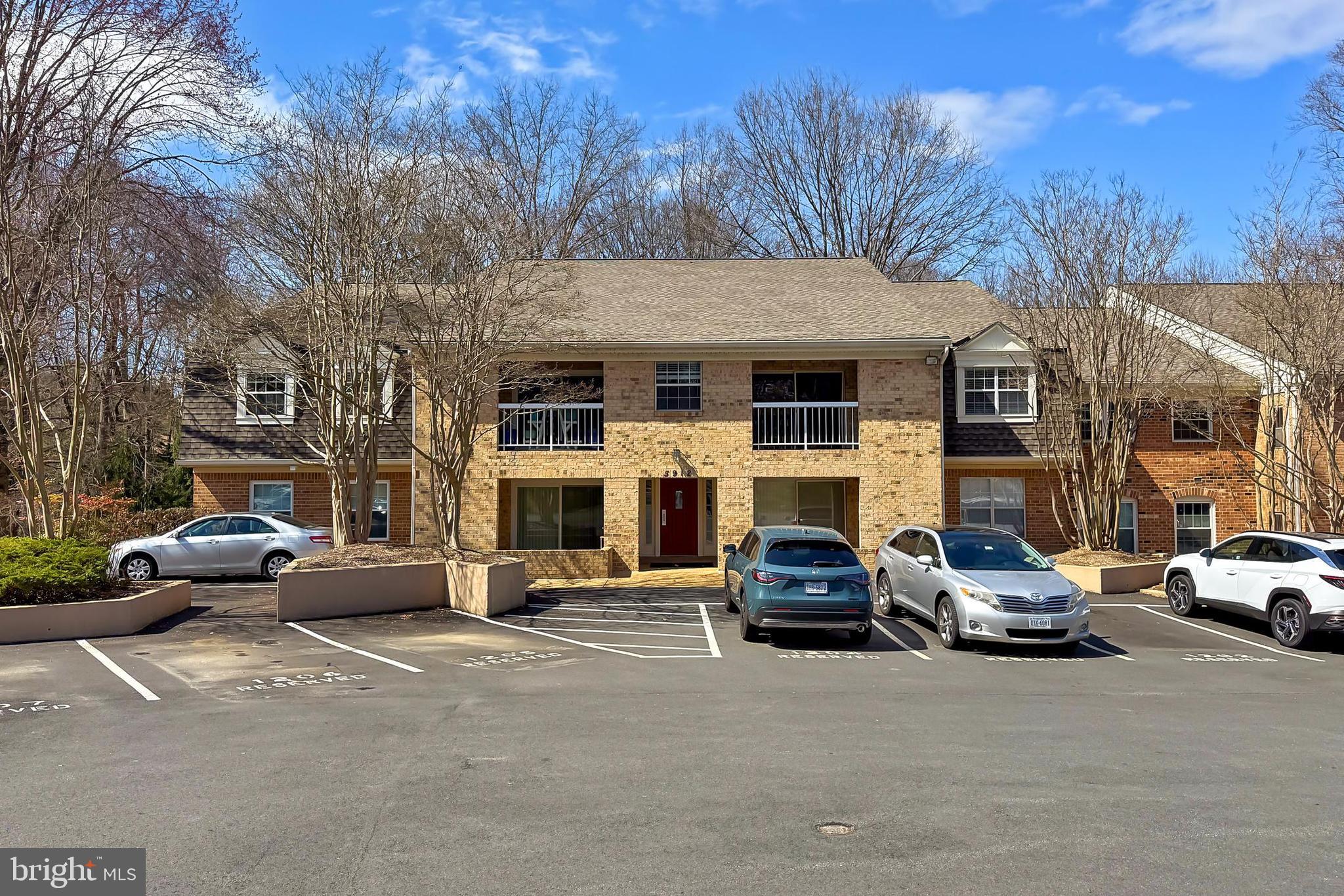 5912 Cove Landing Road, Unit 204 Burke, VA 22015 - Photo 4 of 42 a building view