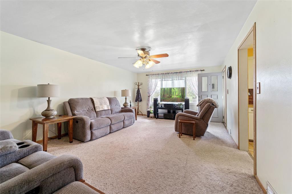 3625 Rath Avenue Endwell, NY 13760 - Photo 4 of 33 Gallery Image 4