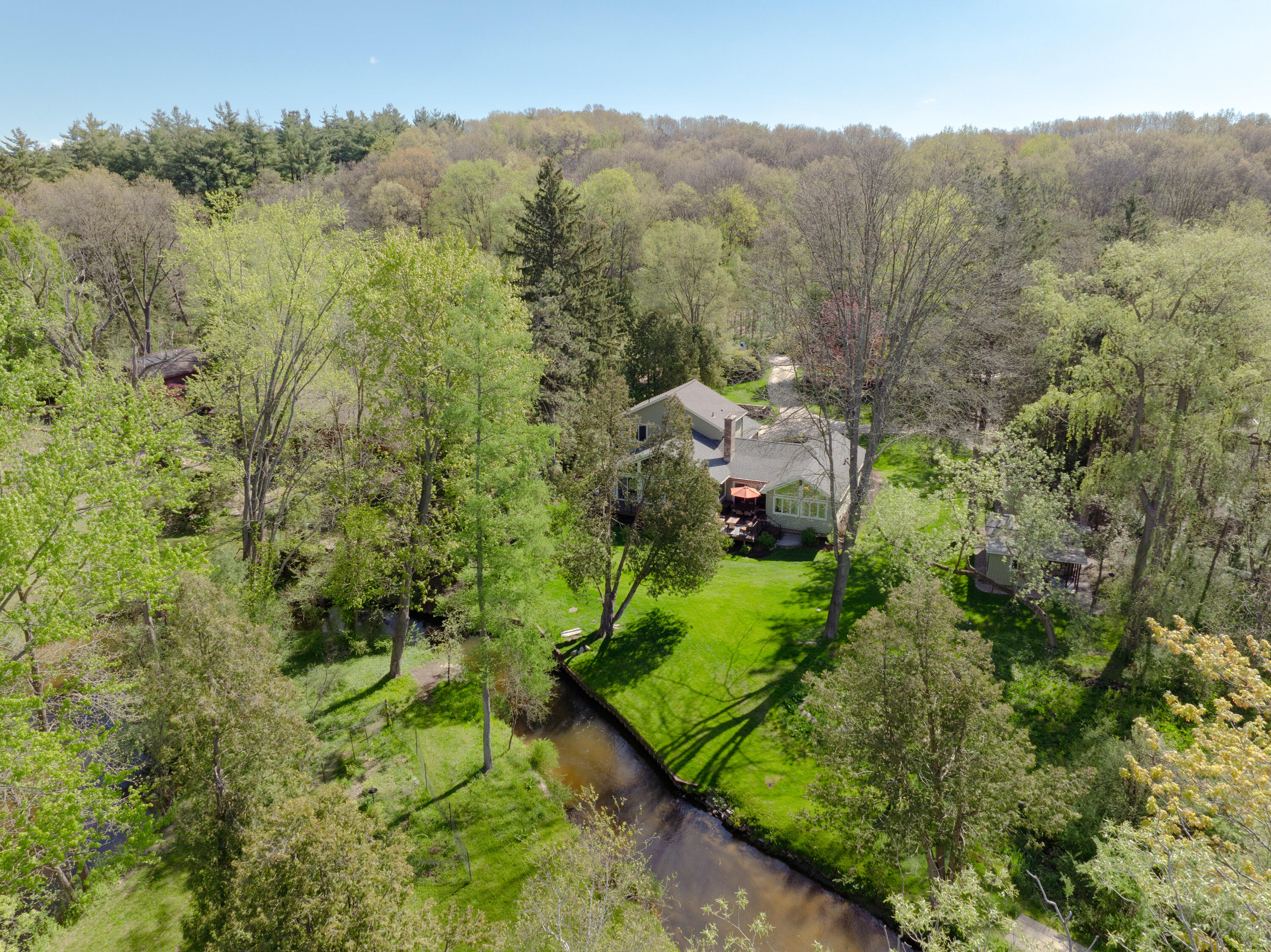 5680 North Livernois Road Rochester, MI 48306 - Photo 42 of 62 5680 N Livernoise Rd-47