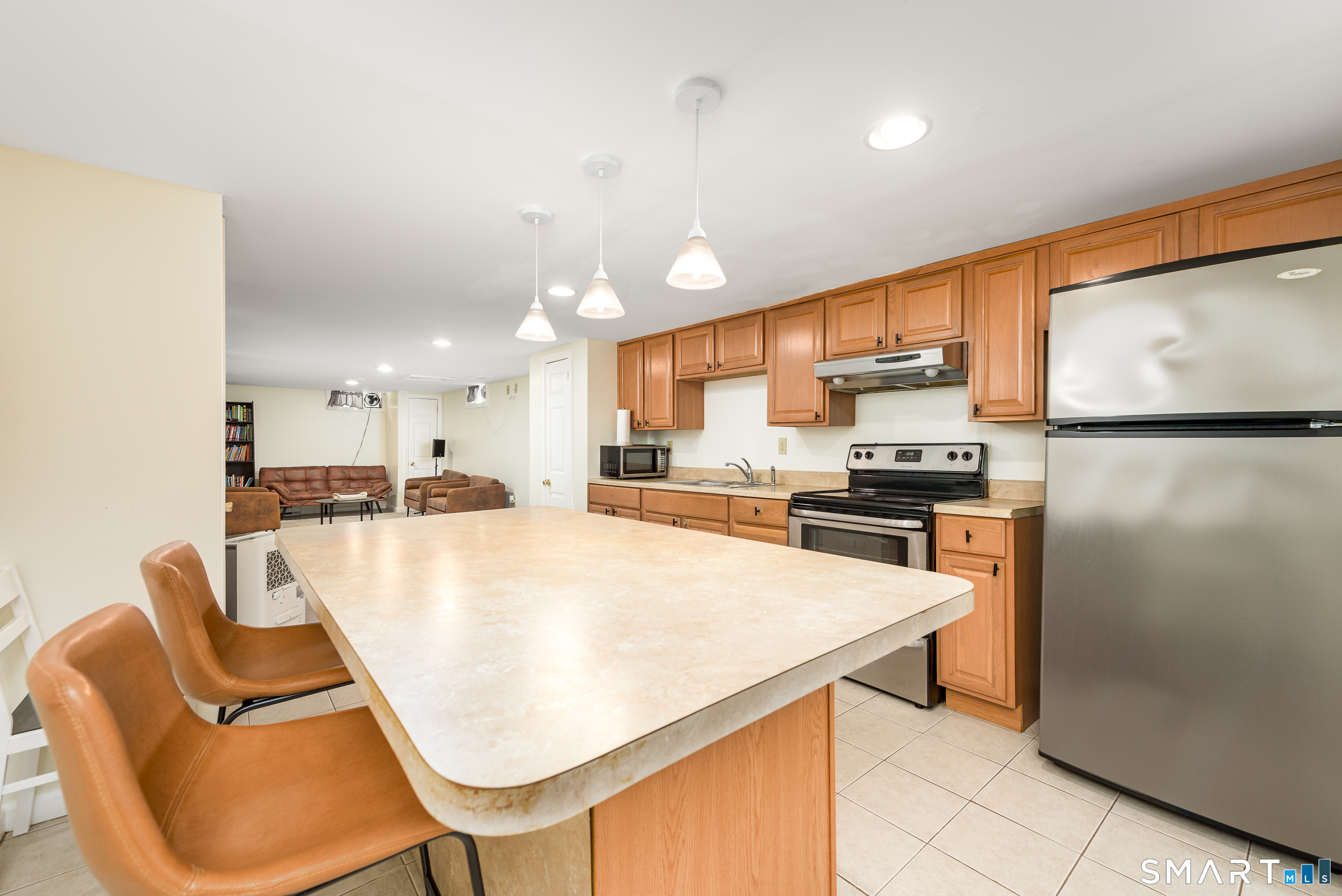 31 Winthrop Road Windsor, CT 06095 - Photo 14 of 40