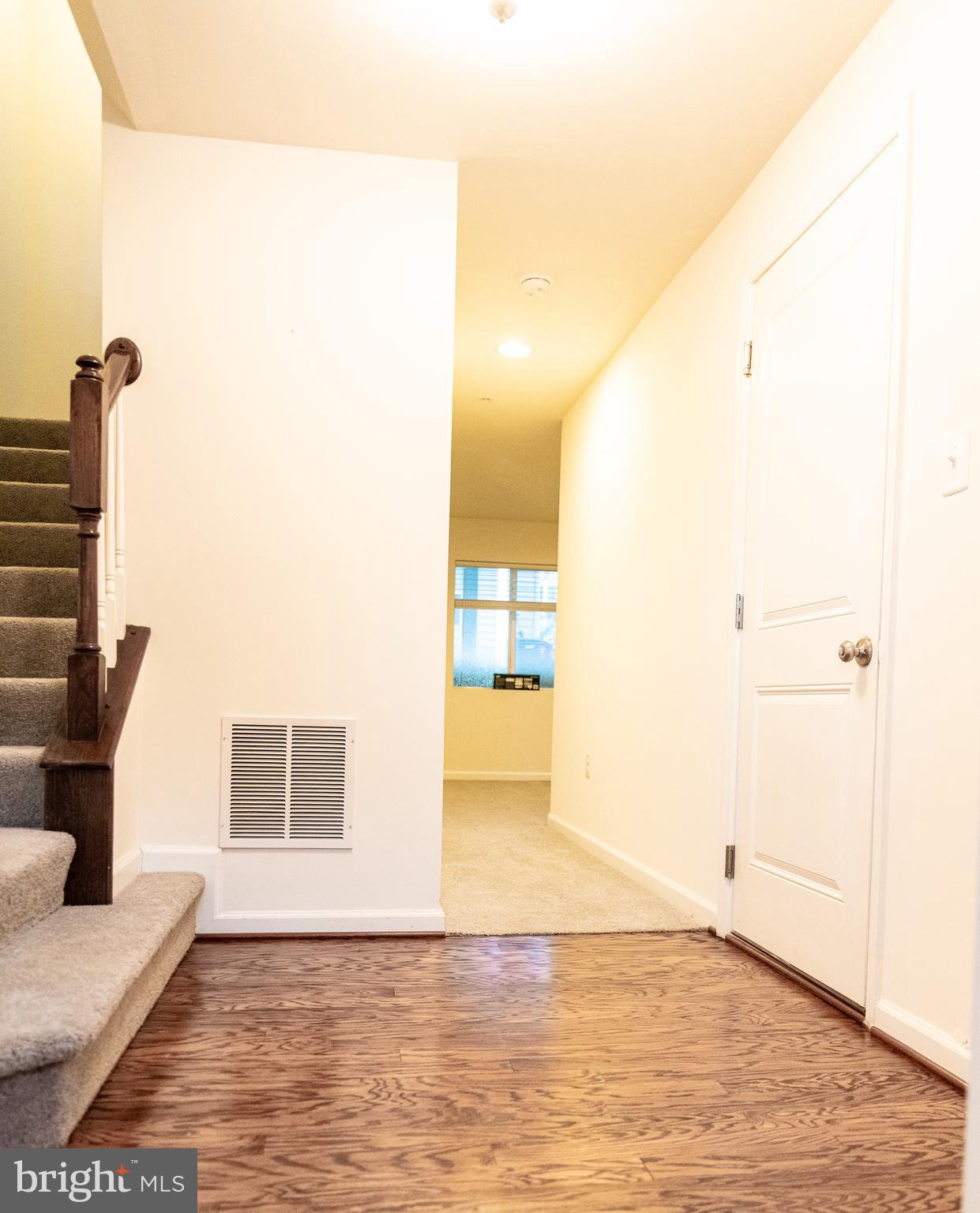 7339 Summit Rock Road Elkridge, MD 21075 - Photo 3 of 18 Gallery Image 3