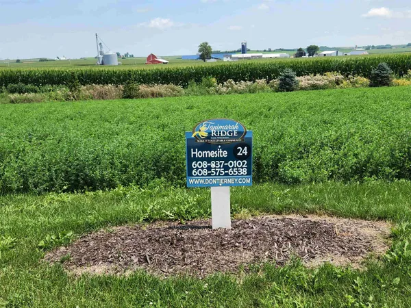 $99,000 | 843 Capitol Drive, Dane, WI 53529