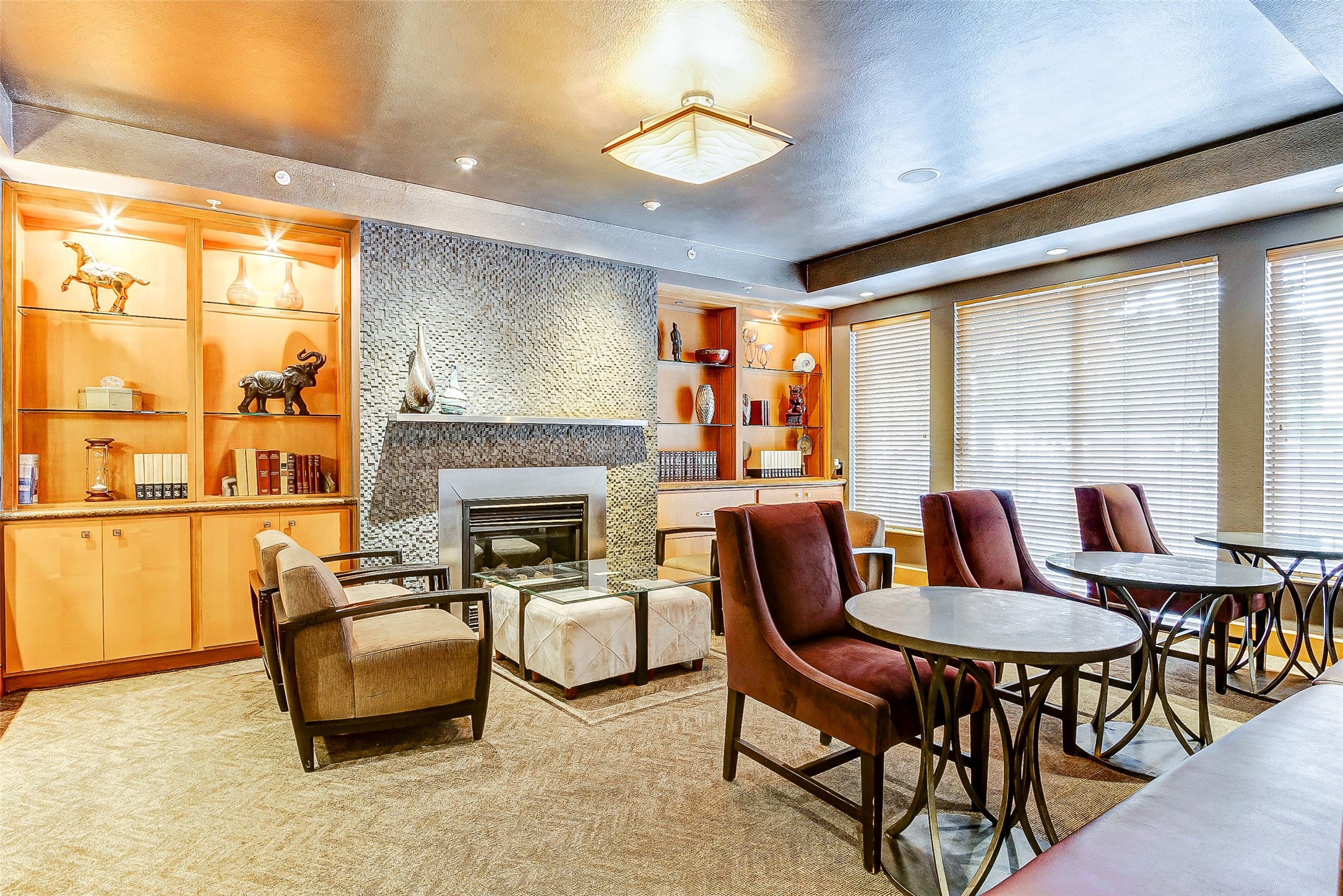 3505 Sage Road, Unit 1702 Houston, TX 77056 - Photo 10 of 23 a view of a livingroom with furniture window and outside view