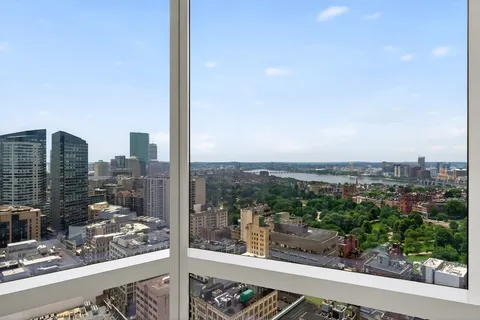 $1,920,000 | 1 Franklin Street, Unit 3212, Boston, MA 02110