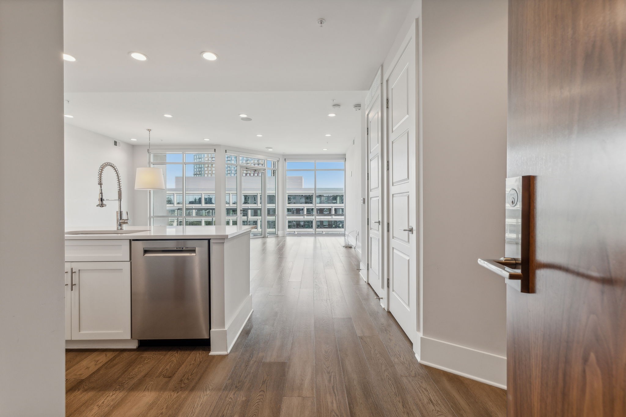 20 Rutledge Street, Unit 605 Nashville, TN 37210 - Photo 63 of 63 Open, inviting floor plan.