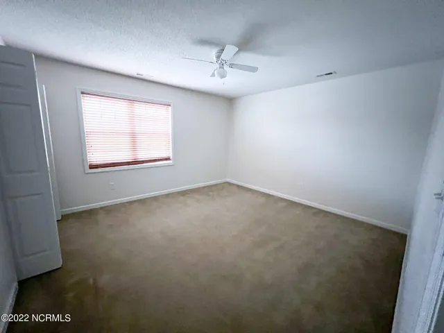 $1,500 | 242 Smallwood Road, Hubert, NC 28539