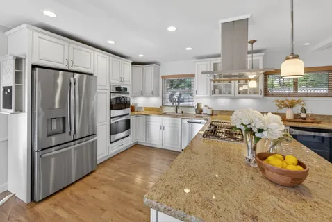 $3,985,000 | 26 Sevilla Drive, Los Altos, CA 94022