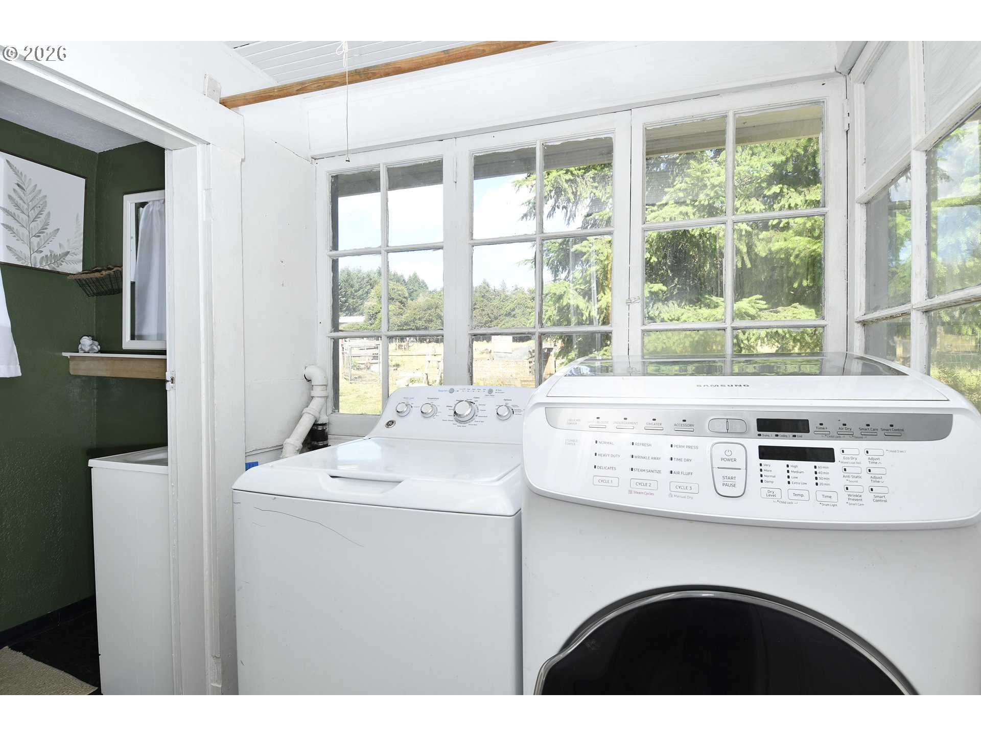 29922 South Hult Road Colton, OR 97017 - Photo 16 of 48 Laundry