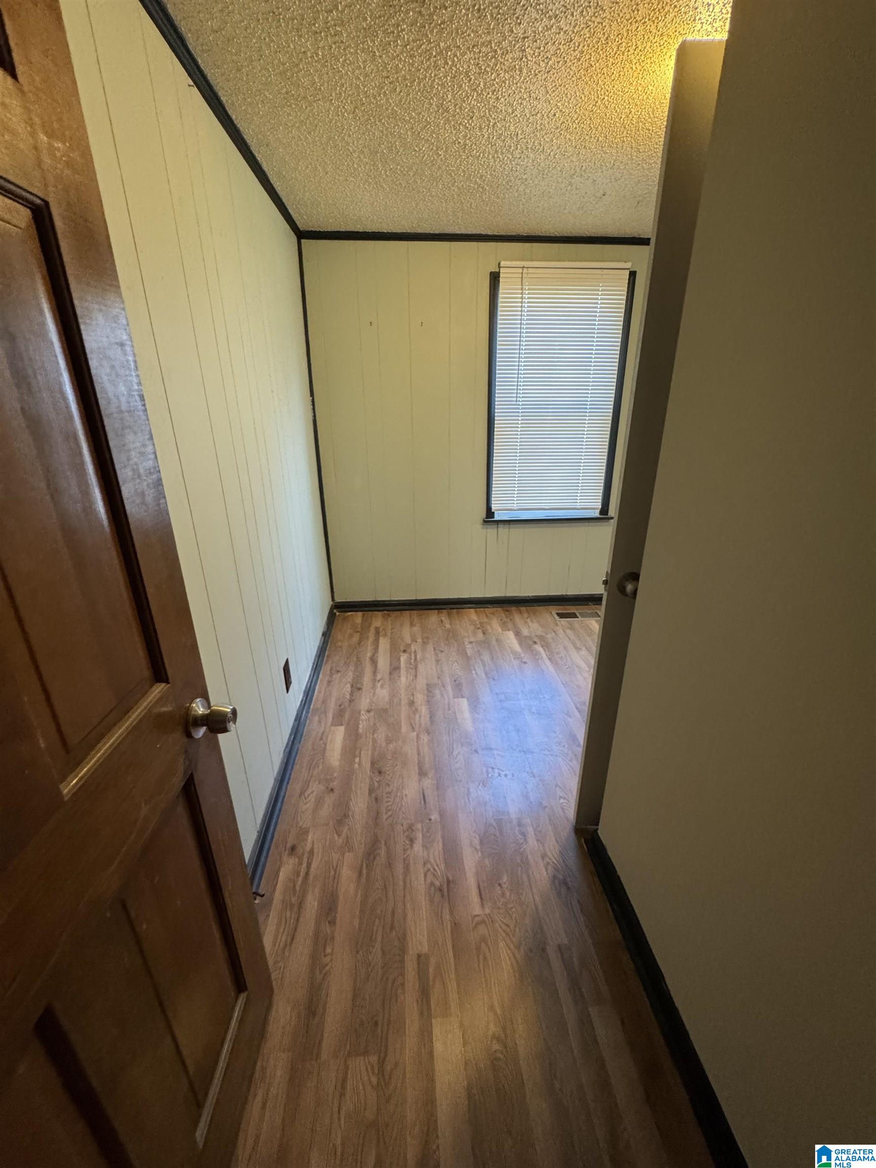 2011 Mountain View Road Birmingham, AL 35210 - Photo 41 of 45
