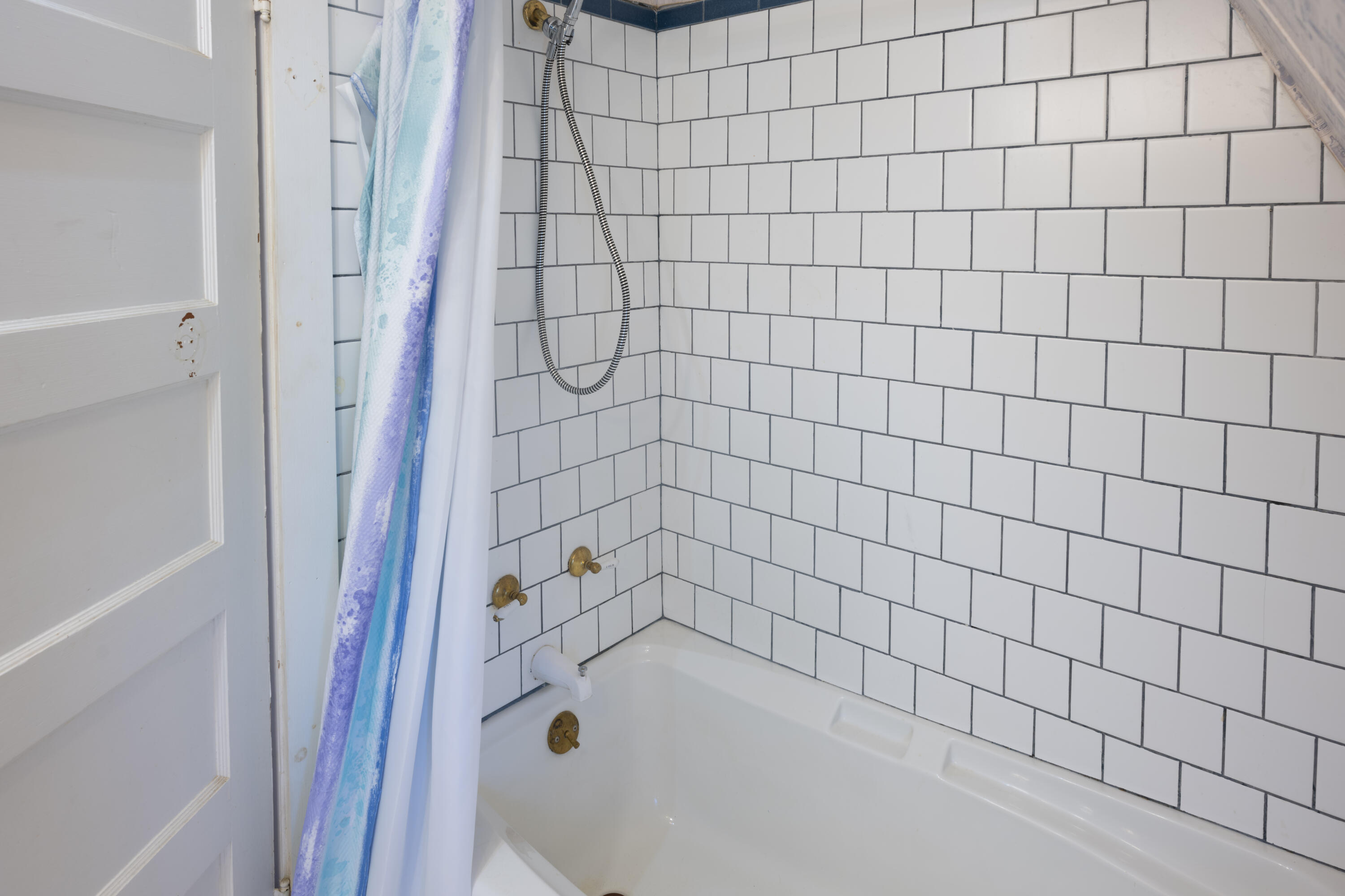 94 Town Line Road Houlton, ME 04730 - Photo 34 of 55 Shower-Tub