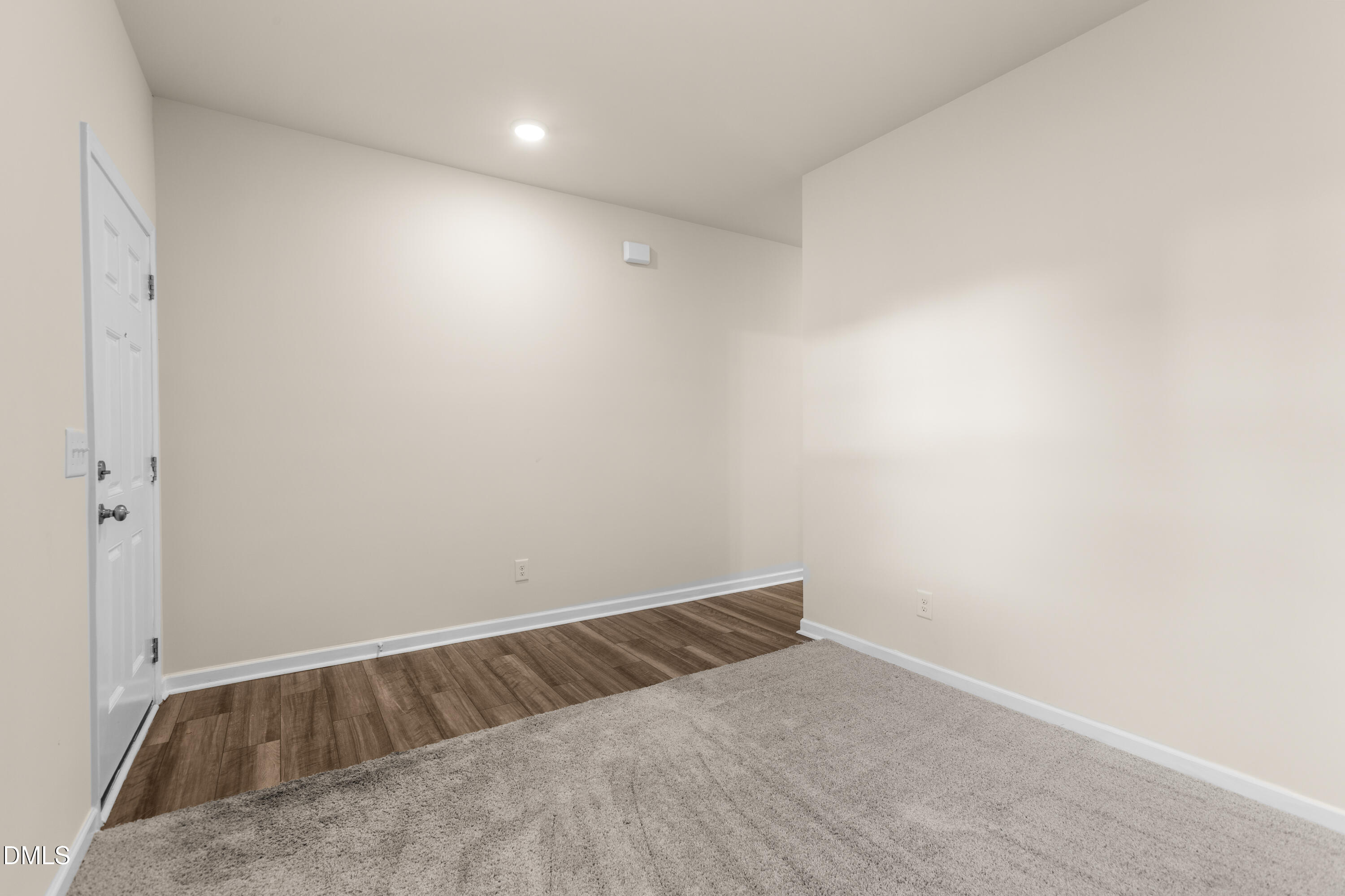 932 Berkeley Glen Road Zebulon, NC 27597 - Photo 5 of 51 5
