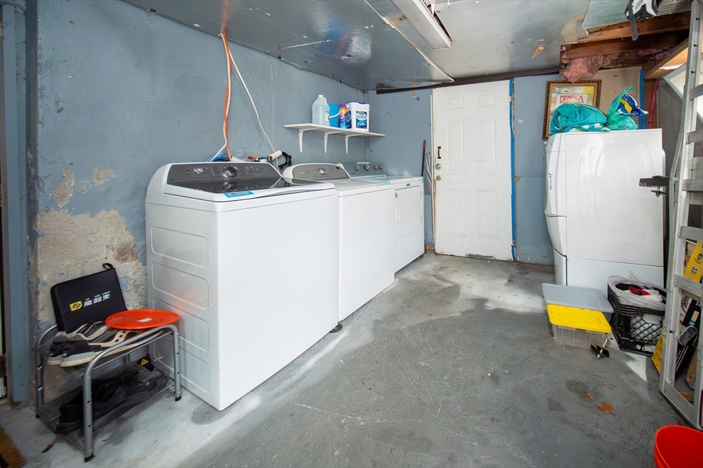 166 Bradford Avenue Fall River, MA 02721 - Photo 24 of 42 a utility room with dryer and washer