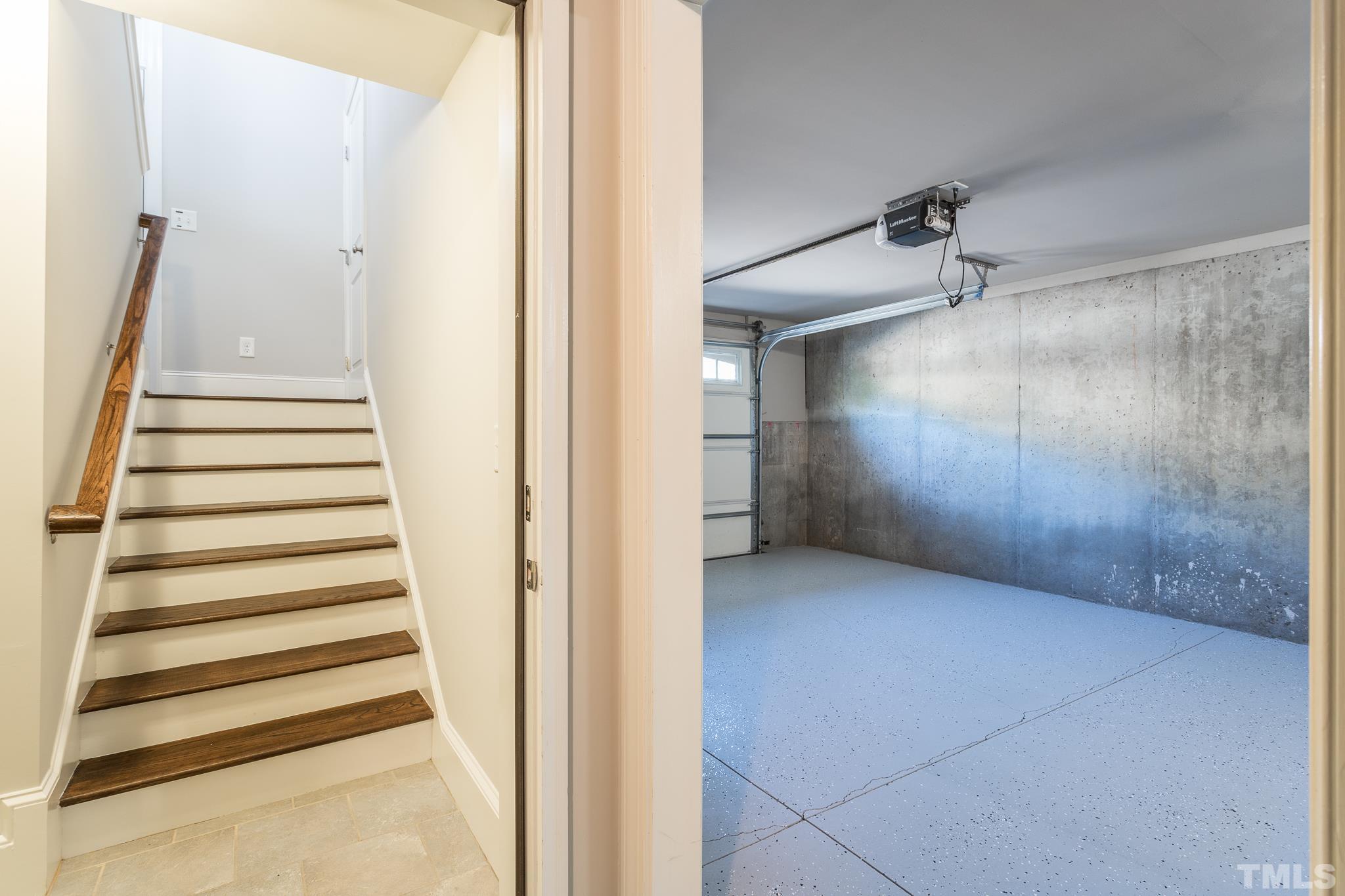 2821 Plumfield Place Raleigh, NC 27607 - Photo 17 of 21