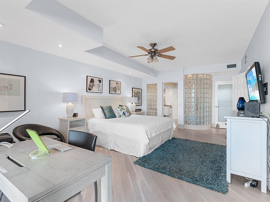 3860 Mariners Way, Unit 413 Cortez, FL 34215 - Photo 18 of 50